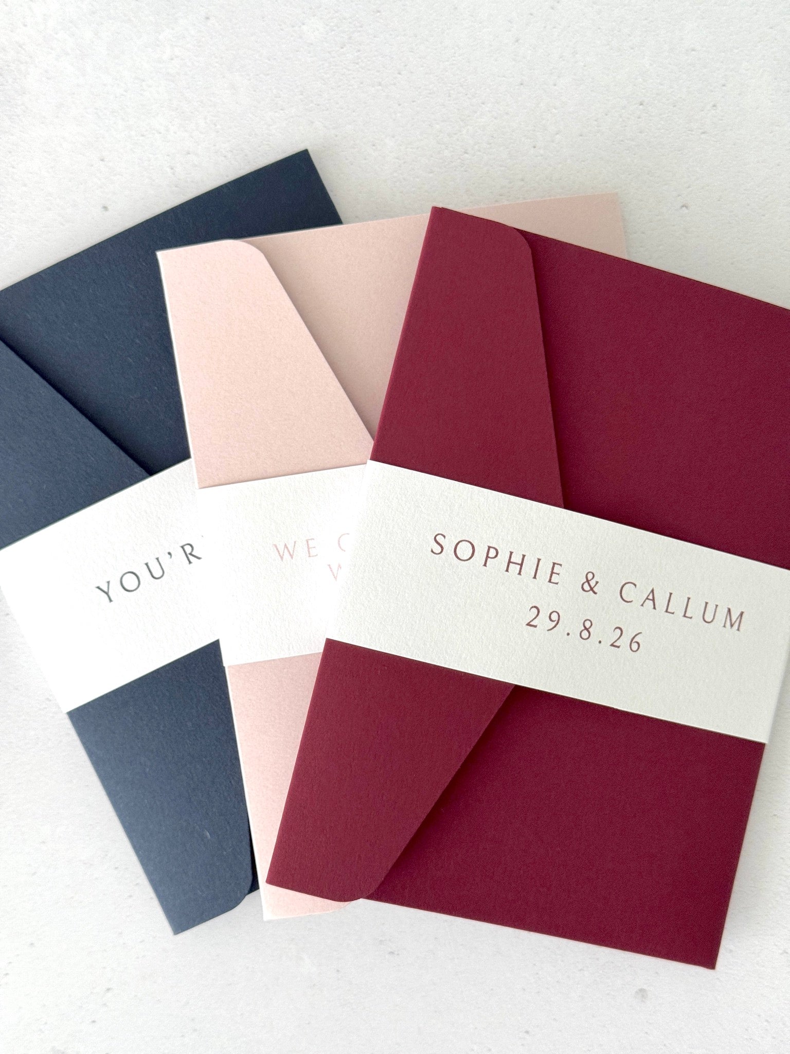 printed belly bands with personalised wording as finishing touch for wedding invites