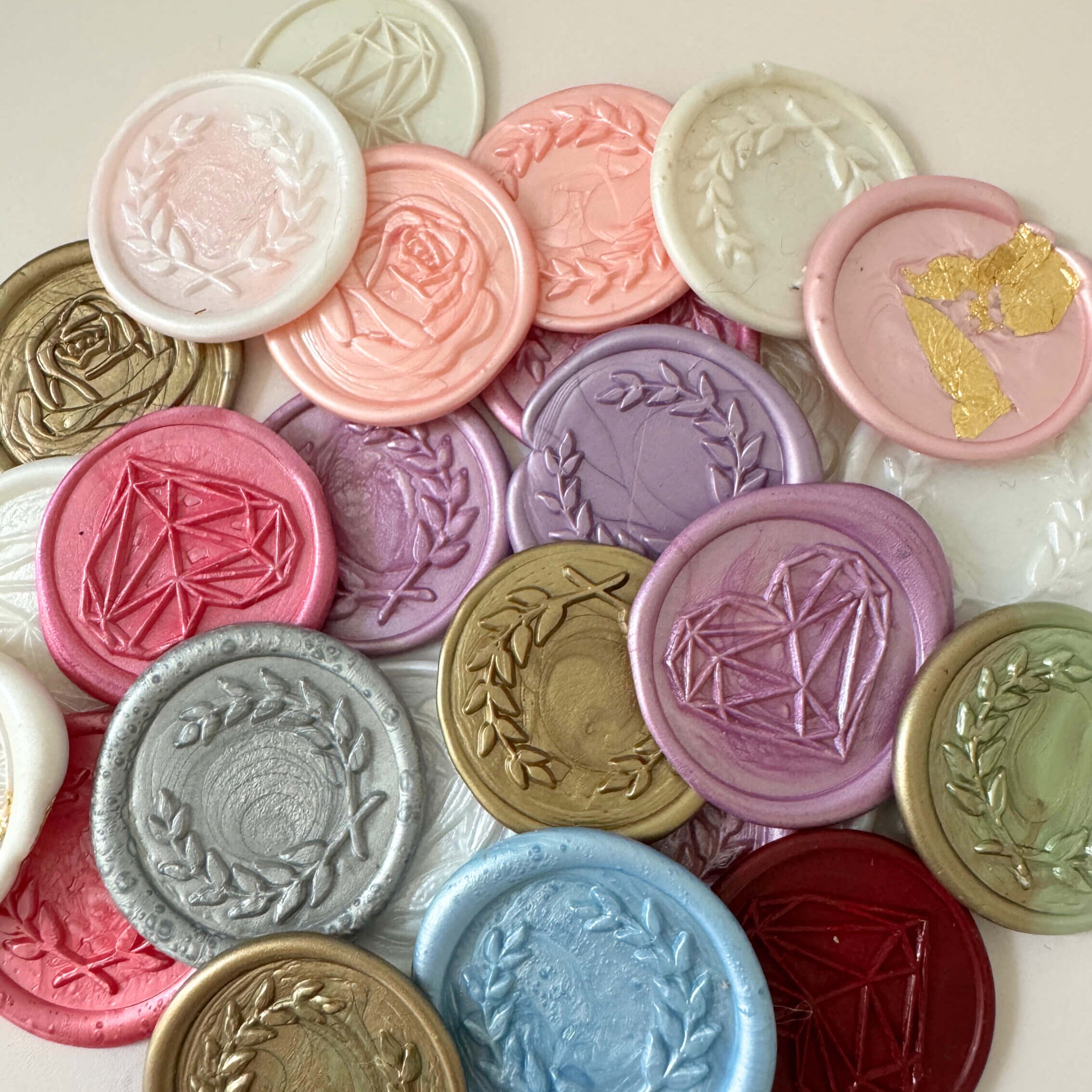 seconds ready made peel and stick wax seals for invites and envelopes